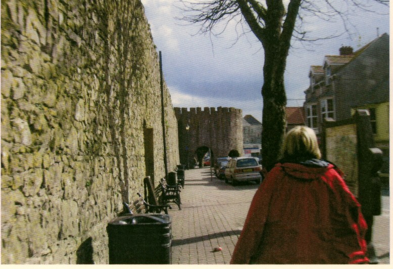 Tenby town walls